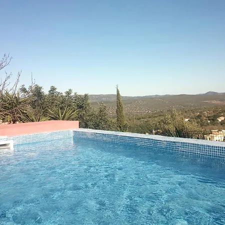 Akivillas Village * لول